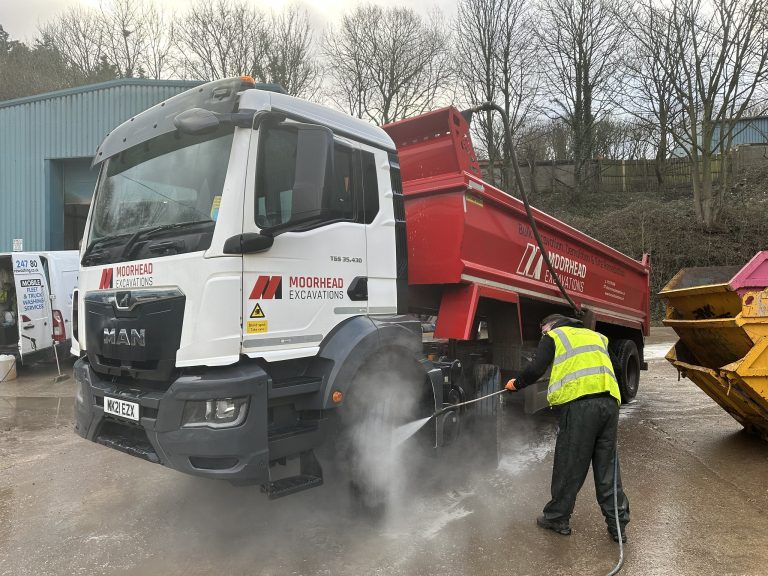 Professional fleet cleaning in action